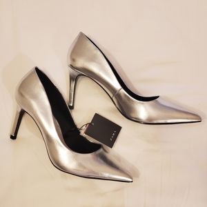 NWT Zara silver 3” pump heels.
